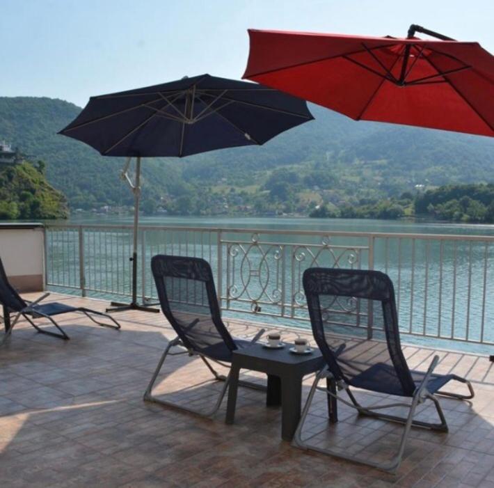 Vila Oaza - Zvornicko Jezero Zvornik Exterior photo